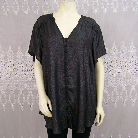 Torrid Button Front Black Foil Harper Blouse - Picture 2 of 7